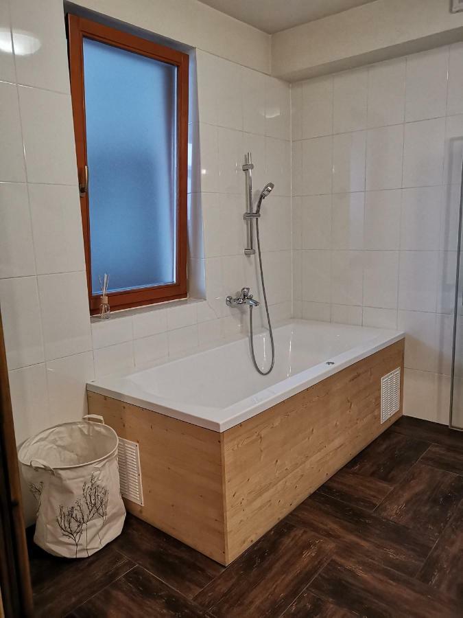 Family Apartment In Tatranska Lomnica Luaran gambar